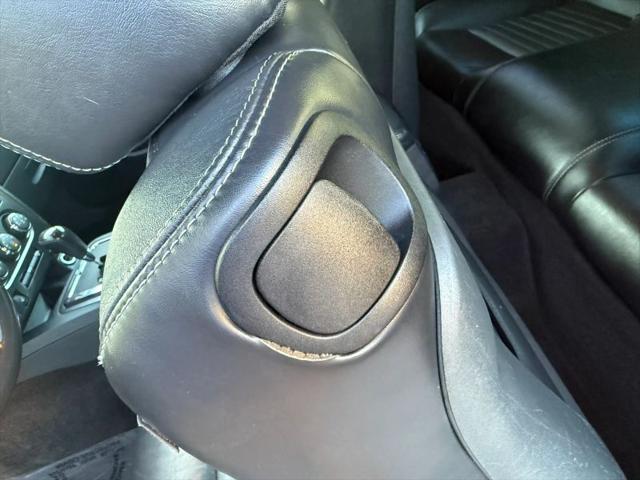 2011 Dodge Challenger Base