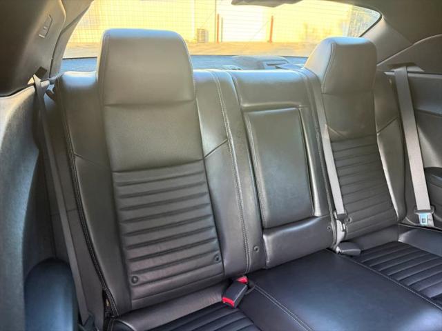 2011 Dodge Challenger Base