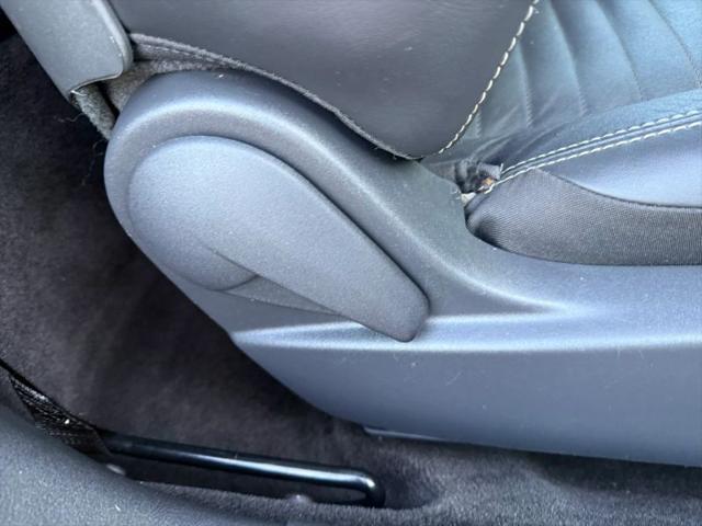2011 Dodge Challenger Base