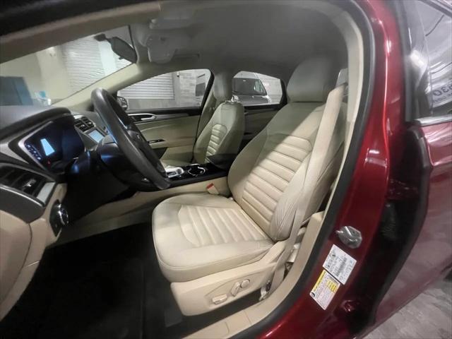 2014 Ford Fusion SE
