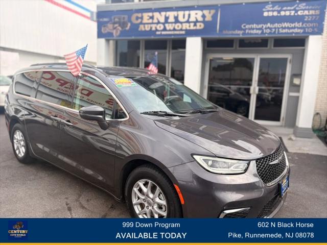 2022 Chrysler Pacifica Touring L for sale in Runnemede, NJ