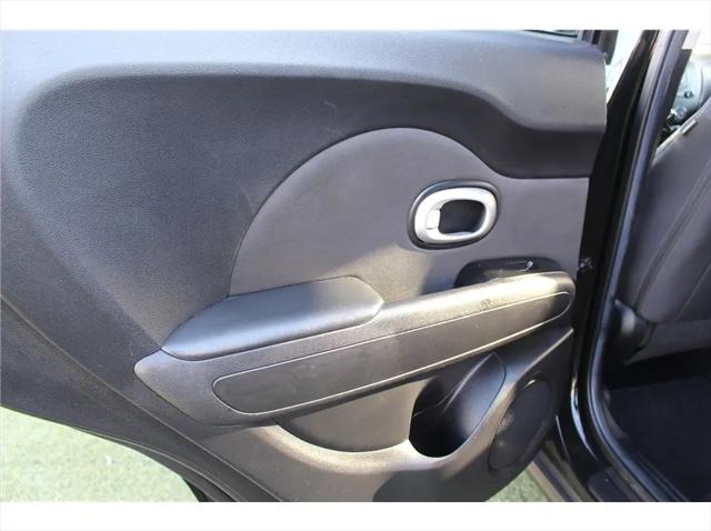 2014 Kia Soul Base