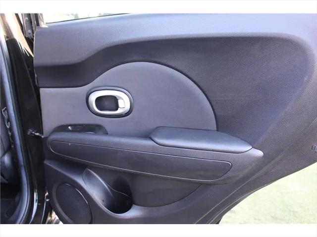 2014 Kia Soul Base