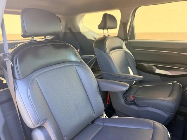2024 Kia EV9 Light Long Range