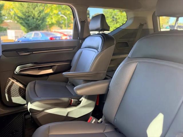 2024 Kia EV9 Light Long Range