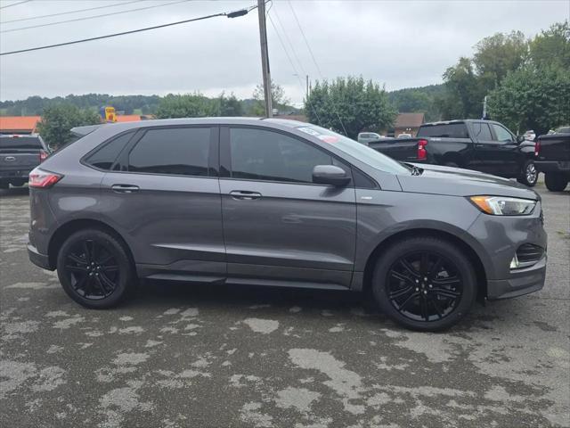 2024 Ford Edge ST-Line