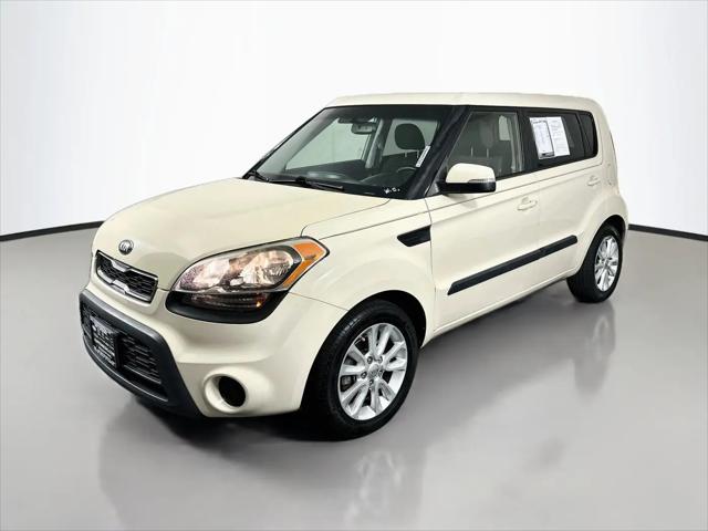 2013 Kia Soul +