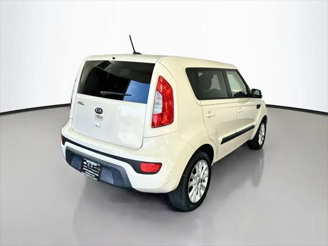 2013 Kia Soul +