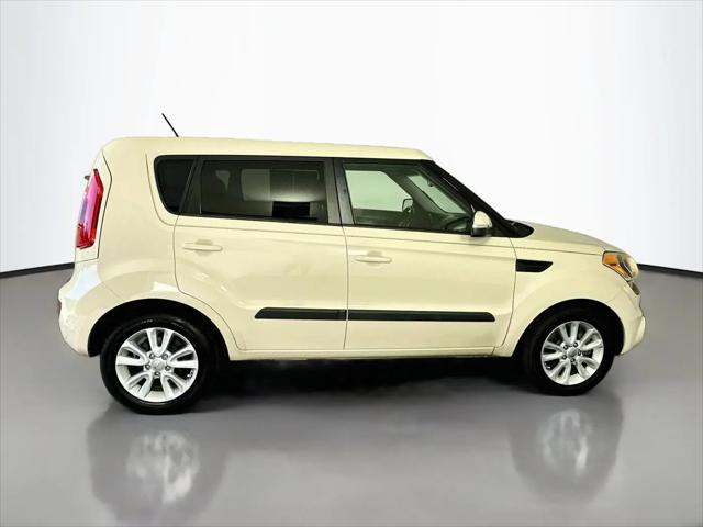 2013 Kia Soul +