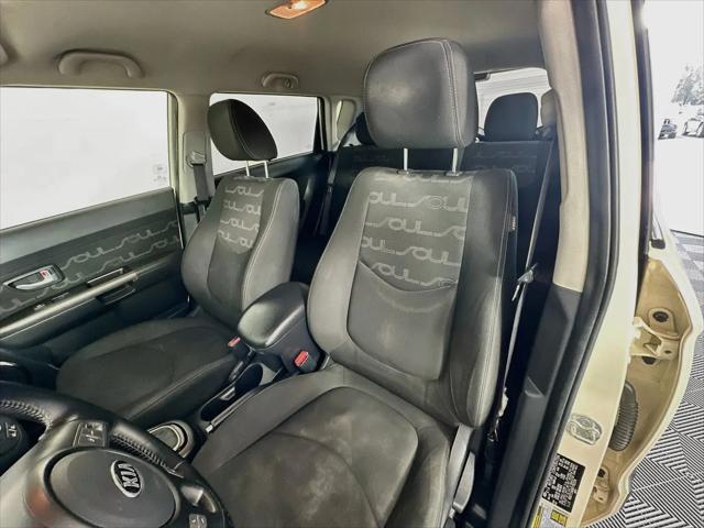 2013 Kia Soul +
