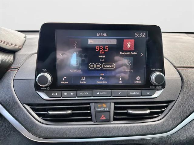 2022 Nissan Altima SR FWD