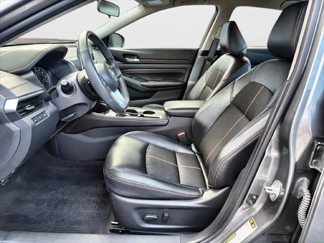 2022 Nissan Altima SR FWD