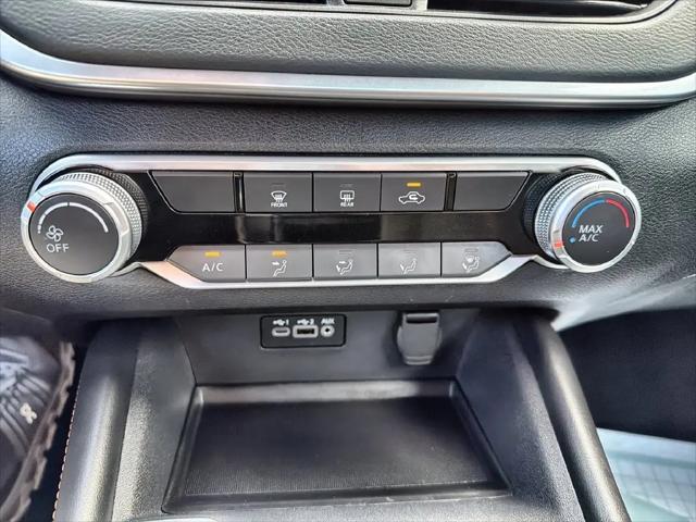 2022 Nissan Altima SR FWD