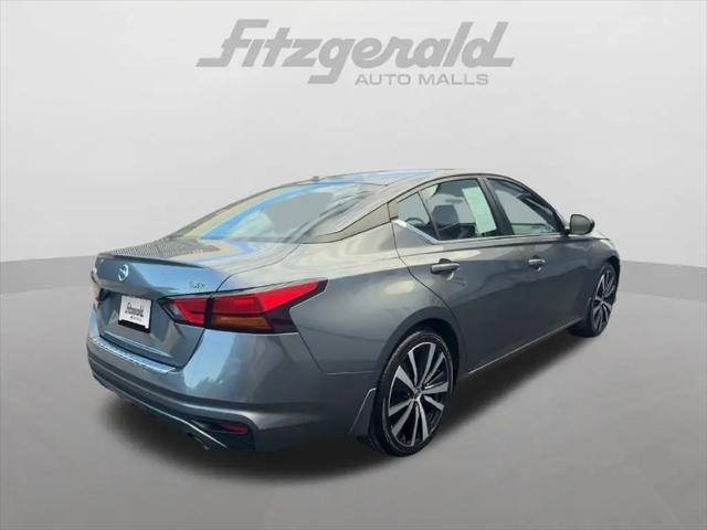 2022 Nissan Altima SR FWD
