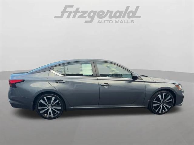 2022 Nissan Altima SR FWD