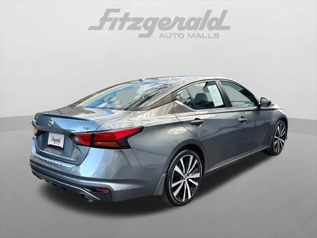 2022 Nissan Altima SR FWD