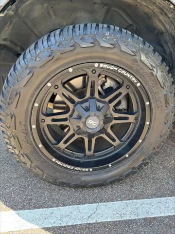 2019 Ram 1500 Big Horn/Lone Star Crew Cab 4x4 57 Box