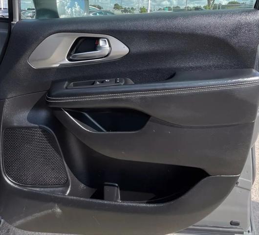 2021 Chrysler Pacifica Limited AWD