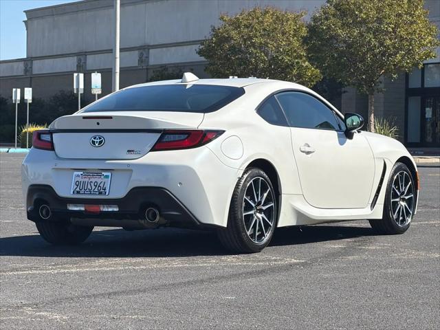 2025 Toyota GR86 Base