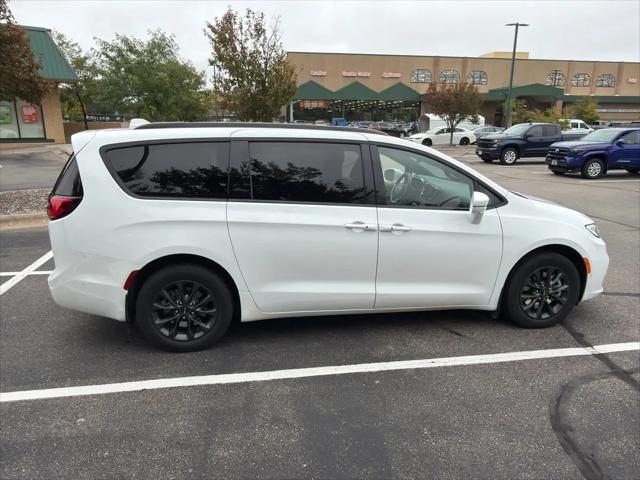 2021 Chrysler Pacifica Limited AWD