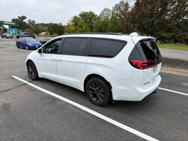 2021 Chrysler Pacifica Limited AWD