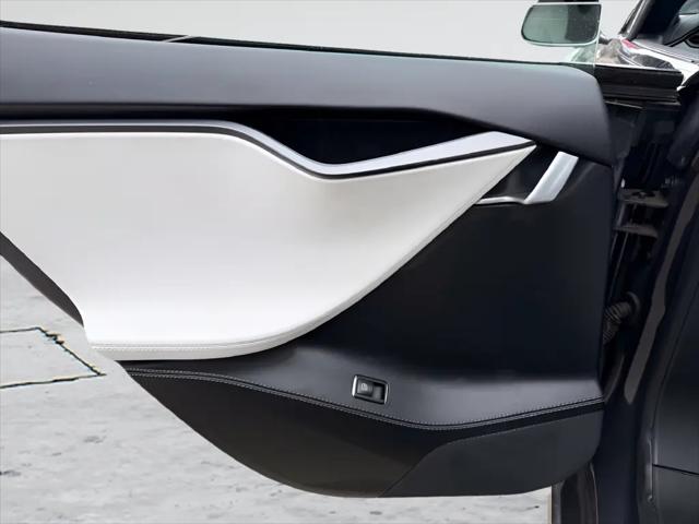 2020 Tesla Model S Long Range Dual Motor All-Wheel Drive