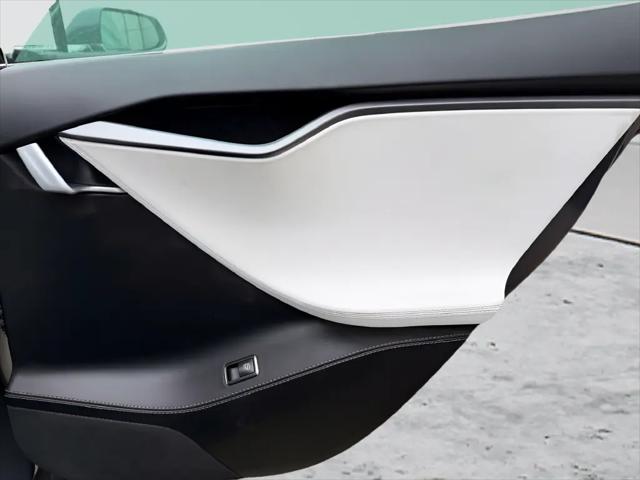 2020 Tesla Model S Long Range Dual Motor All-Wheel Drive