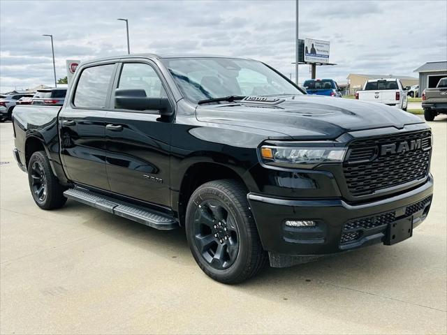2026 Ram 1500 Express Crew Cab 4x4 57 Box