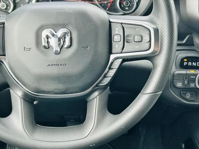 2026 Ram 1500 Express Crew Cab 4x4 57 Box