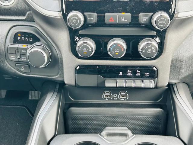 2026 Ram 1500 Express Crew Cab 4x4 57 Box