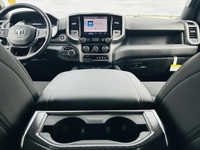 2026 Ram 1500 Express Crew Cab 4x4 57 Box