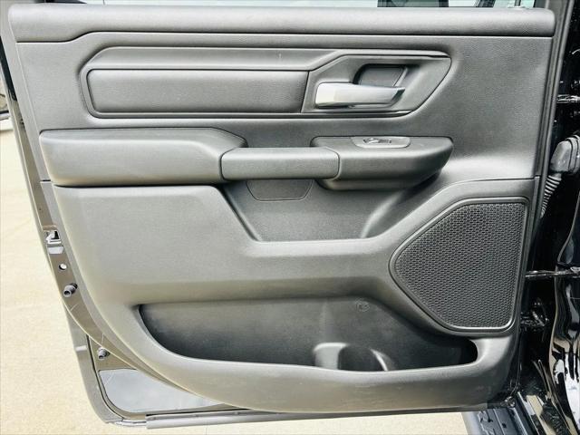 2026 Ram 1500 Express Crew Cab 4x4 57 Box