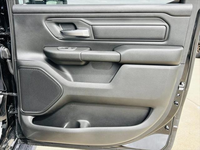 2026 Ram 1500 Express Crew Cab 4x4 57 Box