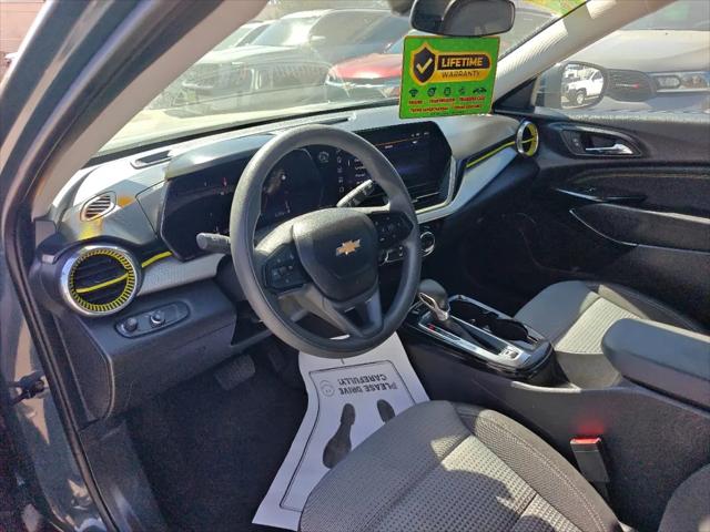 2025 Chevrolet Trax FWD LT