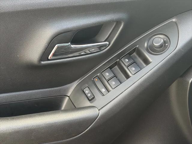 2021 Chevrolet Trax FWD LT