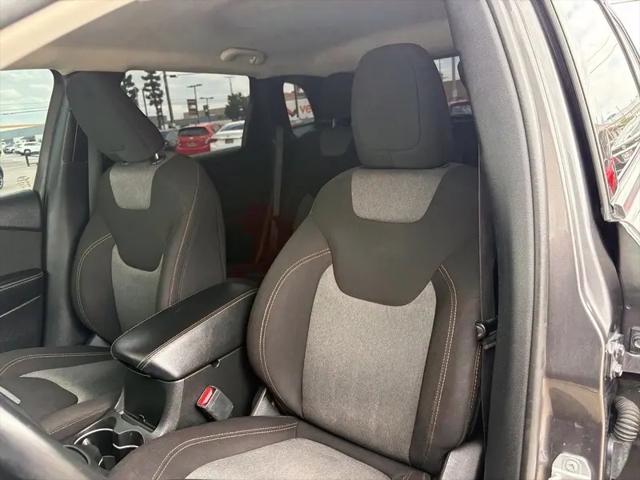 2018 Jeep Cherokee Latitude FWD