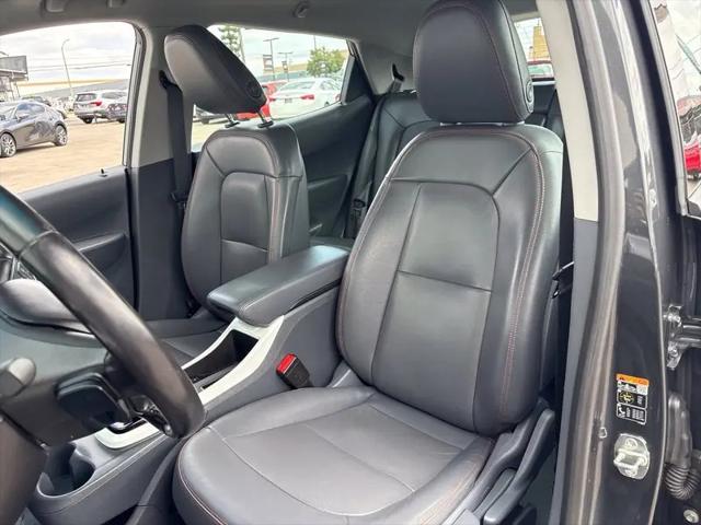 2019 Chevrolet Perno EV Premier