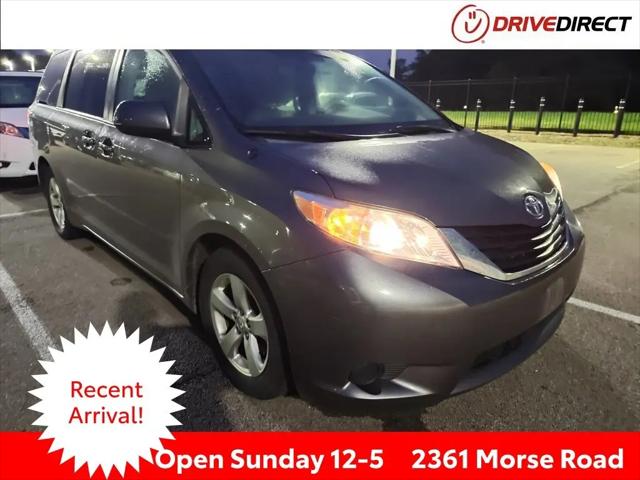 2014 Toyota Sienna LE for sale in Columbus, OH