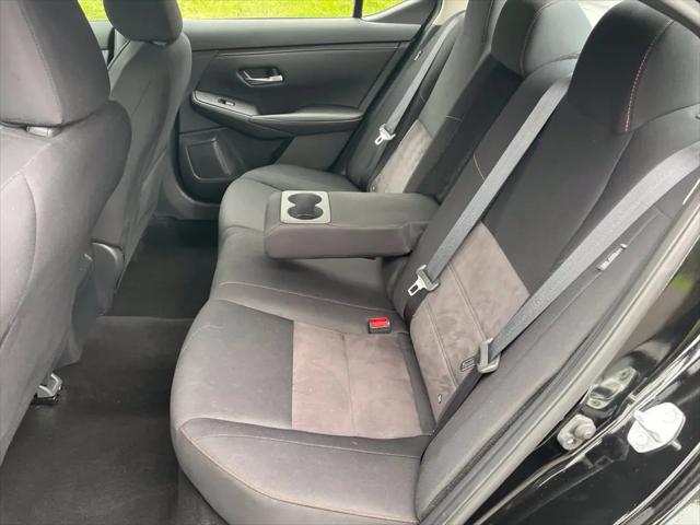 2023 Nissan Sentra SR Xtronic CVT