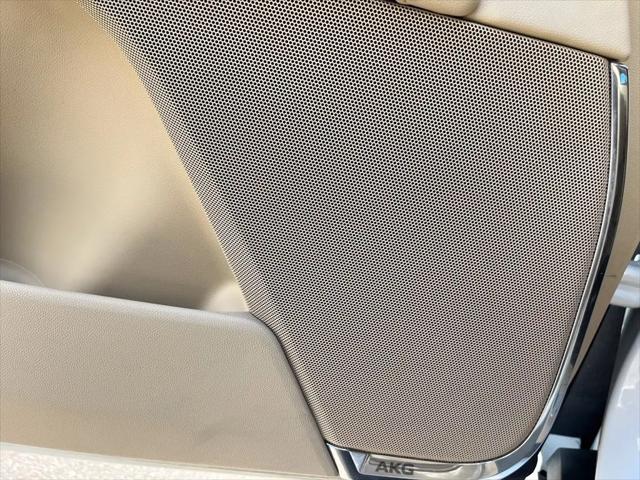 2023 Cadillac Escalade 4WD Premium Luxury