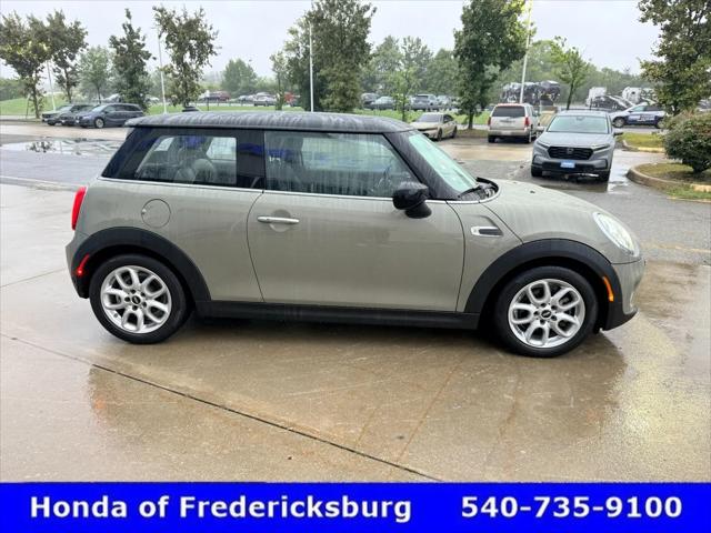 2021 MINI Hardtop Cooper