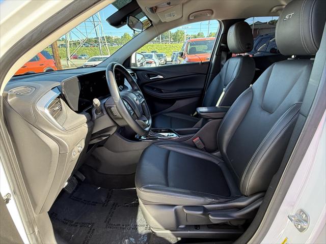 2024 Buick Encore GX Sport Touring FWD