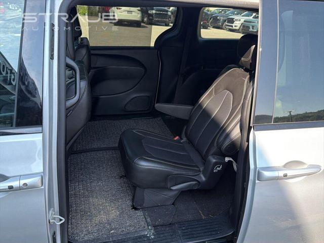 2024 Chrysler Pacifica Touring L AWD