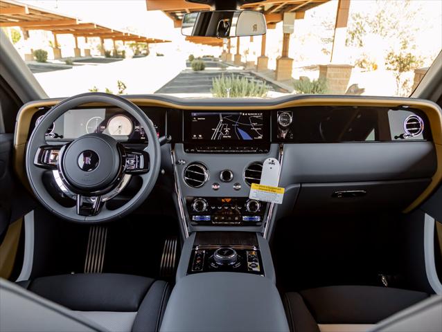 2027 Rolls-Royce Cullinan Unknown