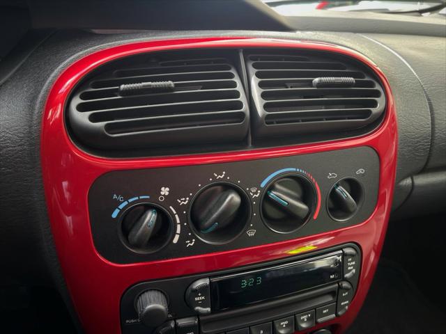 2005 Dodge Neon SXT