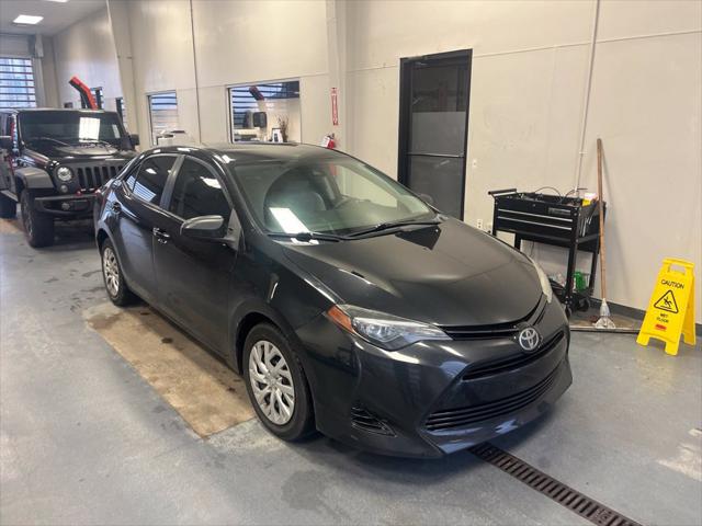 2018 Toyota Corolla LE for sale in Groveport, OH
