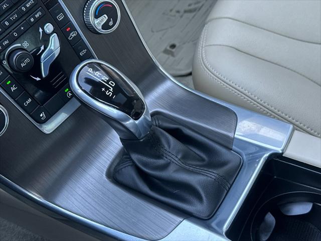 2015 Volvo V60 T5 Premier