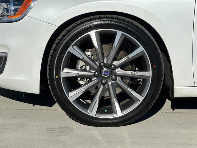 2015 Volvo V60 T5 Premier