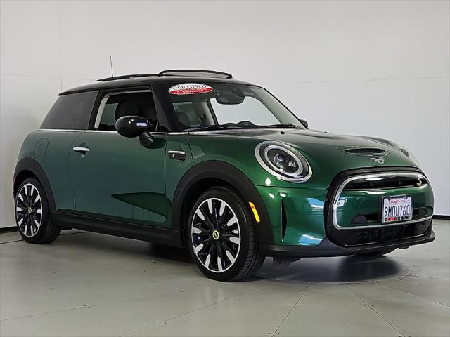 2024 MINI SE Hardtop Cooper