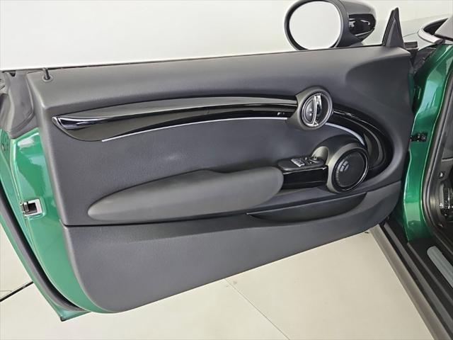 2024 MINI SE Hardtop Cooper